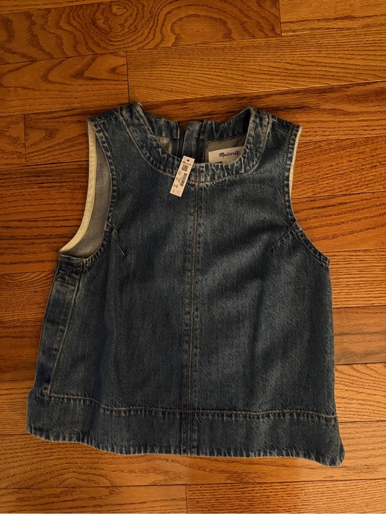 Madewell Tops - Madewell Light Blue Sleeveless Denim Shell
